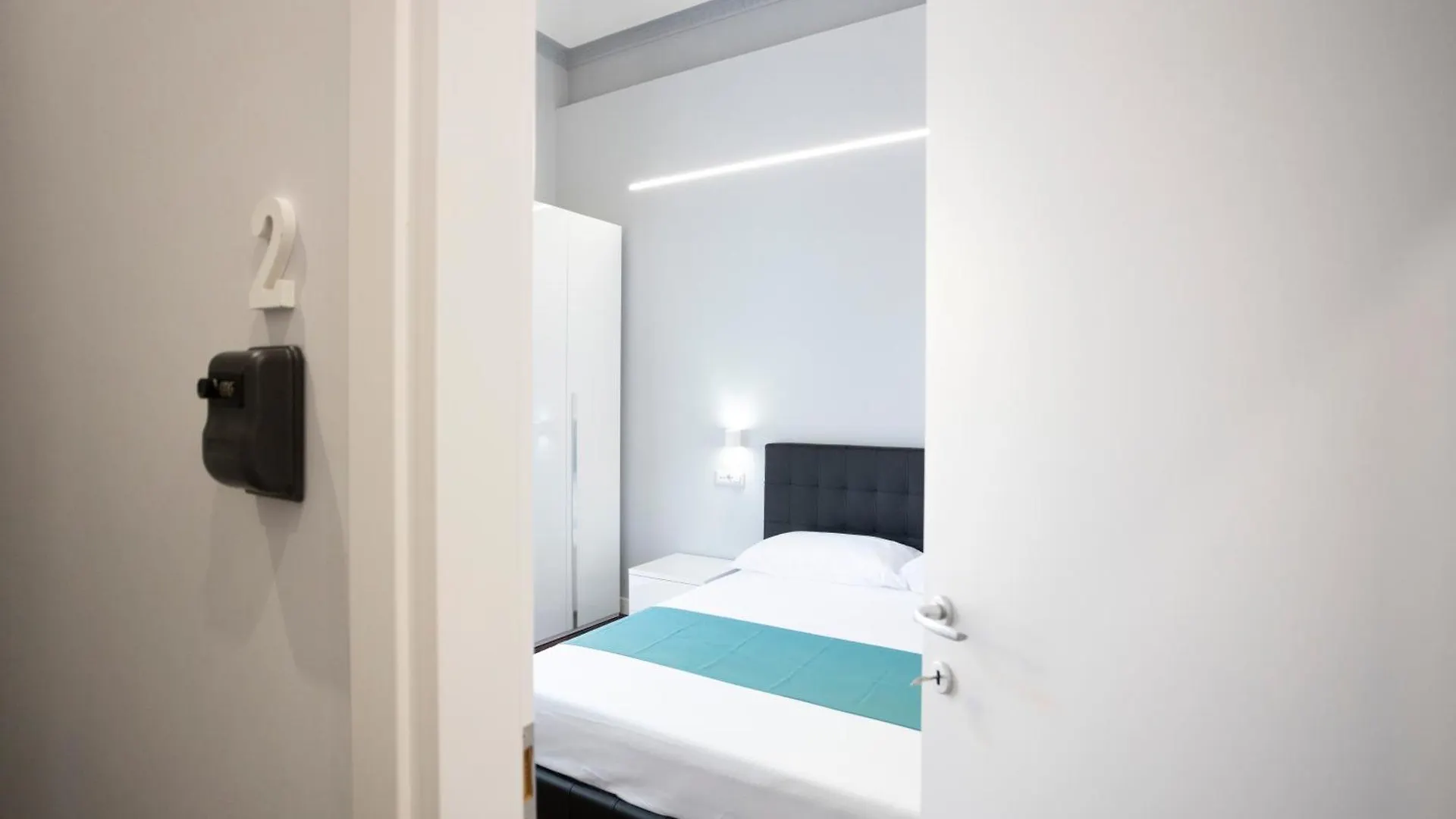 La Chambre Duomo Naples 0*,  Italie