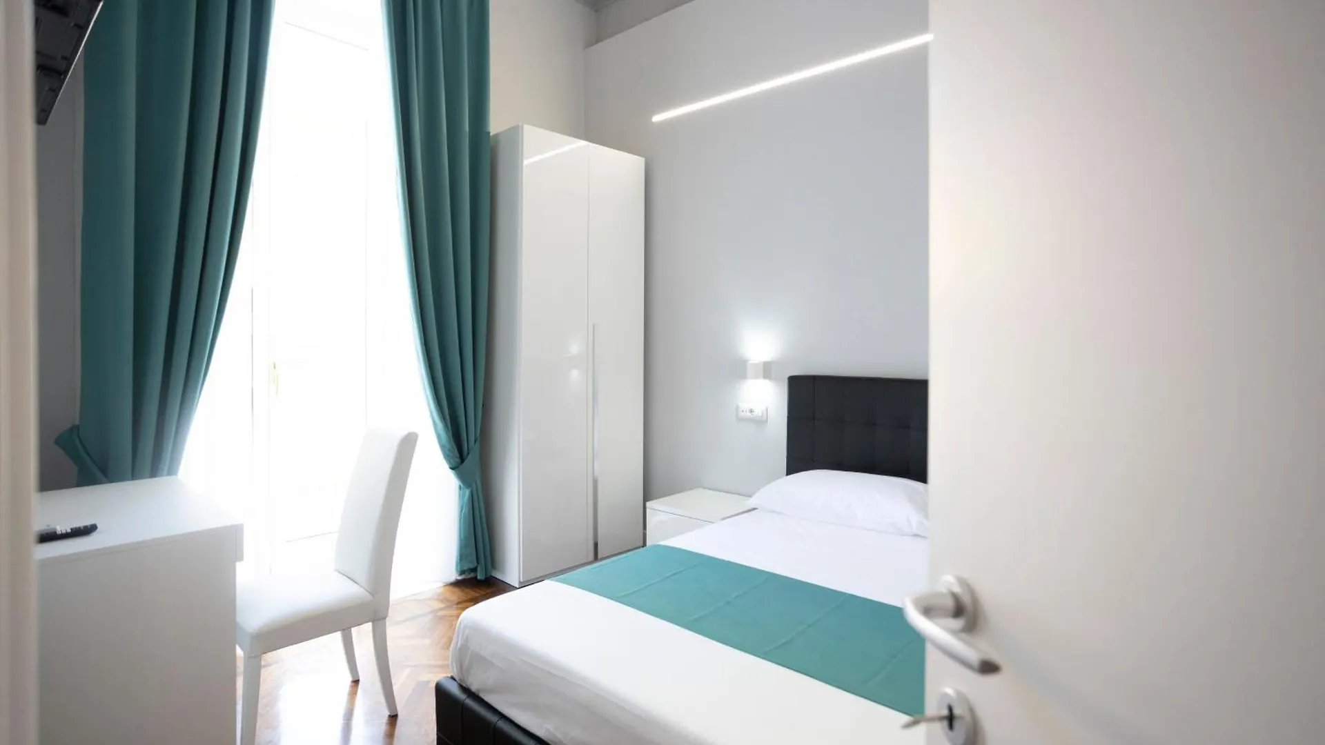 Couette-café La Chambre Duomo Naples